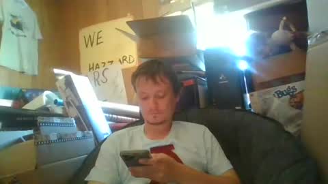 Snapshot of uncut929 chatting on 10/17/25, 06:21 uncut929 online show from 10/17/25, 06:21