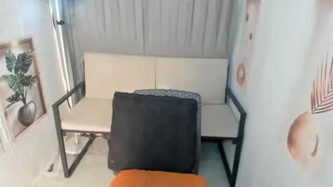 Snapshot of uncut_jelay chatting on 03/02/26, 07:15 uncut_jelay online show from 03/02/26, 07:15