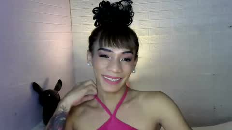 Snapshot of uncut_queen chatting on 04/02/26, 08:45 LOVELY JANE online show from 04/02/26, 08:45