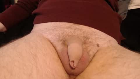 Snapshot of uncutcook chatting on 01/10/25, 11:18 uncutcook online show from 01/10/25, 11:18