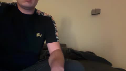 Tom online show from 10/06/25, 11:24