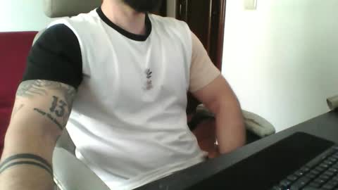 Snapshot of uncutedone7 chatting on 04/15/26, 03:08 YourDreamIfYouWant online show from 04/15/26, 03:08