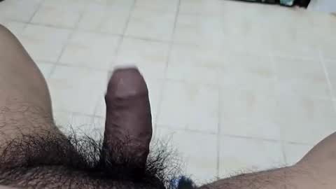 Snapshot of uncuttool3000 chatting on 11/26/25, 03:24 uncuttool3000 online show from 11/26/25, 03:24