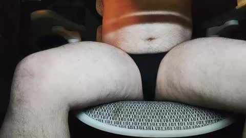 Under the desk online show from 11/25/25, 10:54