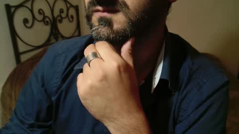 Giov online show from 11/11/25, 04:51