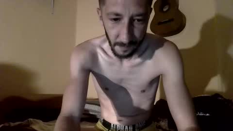 Snapshot of underguy19 chatting on 09/20/25, 08:43 underguy19 online show from 09/20/25, 08:43