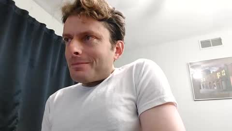 Snapshot of undress_me_ chatting on 12/10/24, 02:17 undress me online show from 12/10/24, 02:17