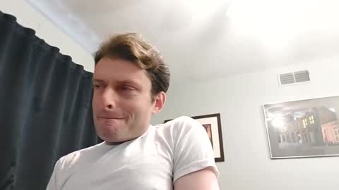 Snapshot of undress_me_ chatting on 12/25/24, 02:45 undress me online show from 12/25/24, 02:45