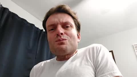 Snapshot of undress_me_ chatting on 01/29/25, 10:32 undress me online show from 01/29/25, 10:32