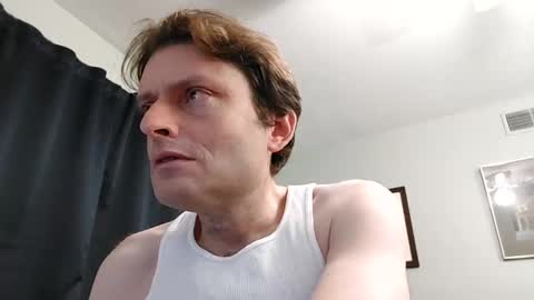 Snapshot of undress_me_ chatting on 02/08/25, 12:06 undress me online show from 02/08/25, 12:06