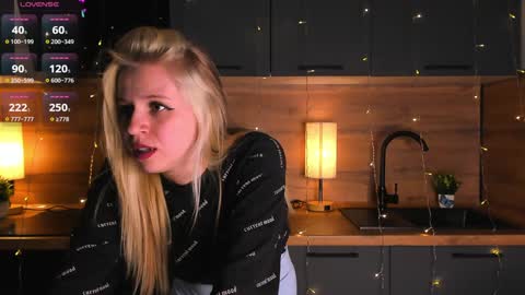 Snapshot of unforgettable_emotions chatting on 02/07/25, 10:20 Im online every day 1700 GMT-4 online show from 02/07/25, 10:20