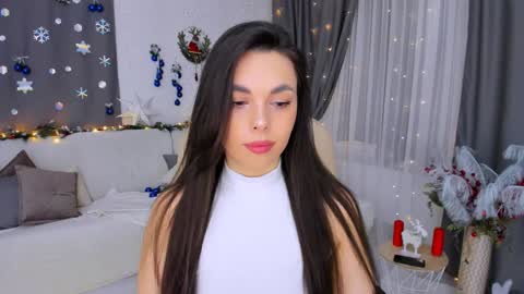 Snapshot of unforgettablestarfall chatting on 01/10/25, 07:25 Patricia online show from 01/10/25, 07:25