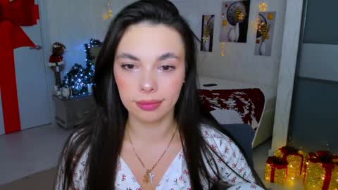 Snapshot of unforgettablestarfall chatting on 01/29/25, 02:09 Patricia online show from 01/29/25, 02:09