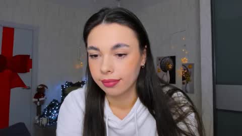 Snapshot of unforgettablestarfall chatting on 01/31/25, 04:38 Patricia online show from 01/31/25, 04:38