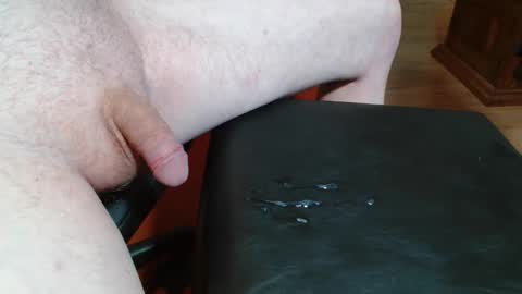 Snapshot of ungcouple21 chatting on 11/01/25, 03:14 ungcouple21 online show from 11/01/25, 03:14