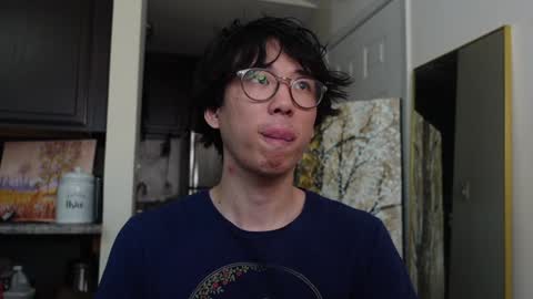 Snapshot of unhingedwang chatting on 12/09/24, 07:39 wang online show from 12/09/24, 07:39