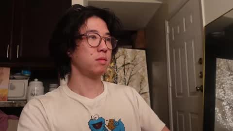 Snapshot of unhingedwang chatting on 03/08/25, 03:06 wang online show from 03/08/25, 03:06