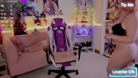 Snapshot of unholy_lady chatting on 01/14/26, 06:19 Unholy Lady online show from 01/14/26, 06:19