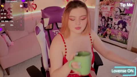 Snapshot of unholy_lady chatting on 02/14/26, 06:32 Unholy Lady online show from 02/14/26, 06:32