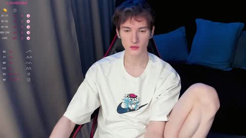 Kyle online show from 01/30/25, 01:33