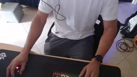 Snapshot of unicornflowers chatting on 12/26/24, 09:15 unicornflowers online show from 12/26/24, 09:15