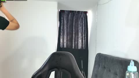 Snapshot of unicornio_sexxx chatting on 04/05/26, 03:20 Unicornio online show from 04/05/26, 03:20