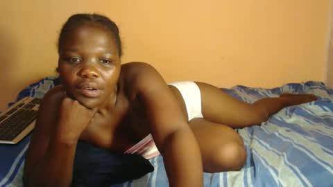 UNIQUEBONY online show from 02/09/25, 01:11