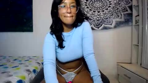 Snapshot of universepsicosis chatting on 02/16/25, 07:27 Lau online show from 02/16/25, 07:27