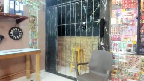 university online show from 12/01/24, 10:10