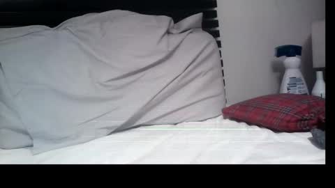 unknown19895155 online show from 12/15/24, 02:08