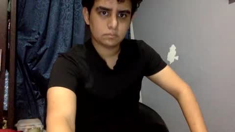 Snapshot of unlimitedfantasy chatting on 02/09/25, 12:41 Thiago online show from 02/09/25, 12:41