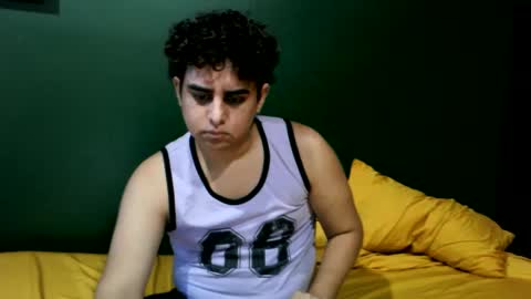 Snapshot of unlimitedfantasy chatting on 10/12/25, 11:15 Thiago online show from 10/12/25, 11:15