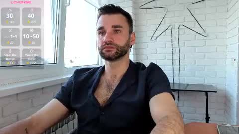 Snapshot of unnknow2024 chatting on 06/18/26, 05:28 SlavaVibes online show from 06/18/26, 05:28