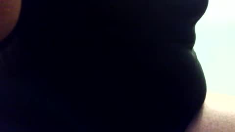 Snapshot of unsungyethung chatting on 02/14/26, 09:06 unsungyethung online show from 02/14/26, 09:06