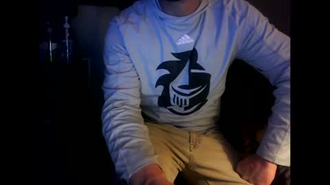 Snapshot of untouchableace84 chatting on 10/12/25, 07:13 untouchableace84 online show from 10/12/25, 07:13