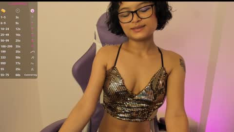 new INSTA   online show from 01/01/25, 03:45