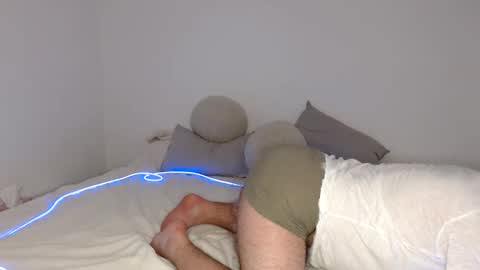 unveilx_ online show from 04/12/26, 12:32