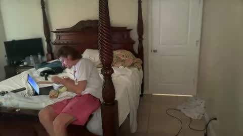 Snapshot of unverifiedbwc chatting on 11/16/25, 10:15 Stepbro online show from 11/16/25, 10:15