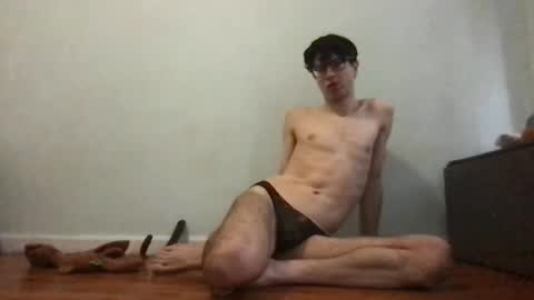 Snapshot of upsetboy chatting on 04/13/26, 06:57 deaf mute boy online show from 04/13/26, 06:57