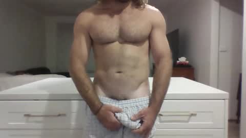 Snapshot of uptonogoodaus chatting on 01/17/25, 09:39 uptonogoodaus online show from 01/17/25, 09:39