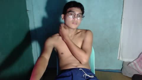 Snapshot of ur_asianversarap chatting on 04/08/26, 10:48 asian versarap online show from 04/08/26, 10:48