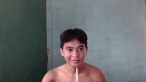 Snapshot of ur_asianversarap chatting on 04/12/26, 07:24 asian versarap online show from 04/12/26, 07:24