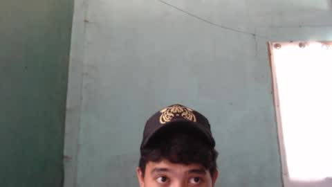 Snapshot of ur_asianversarap chatting on 04/22/26, 02:25 asian versarap online show from 04/22/26, 02:25