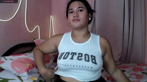 SINGLE online show from 05/17/26, 12:01