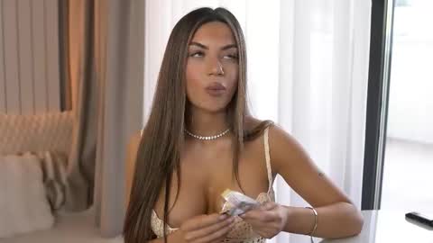 Snapshot of ur_badhabit chatting on 02/24/26, 03:32 Ivy online show from 02/24/26, 03:32