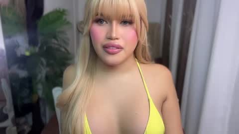 ur_bombshellpatty online show from 05/17/26, 02:57