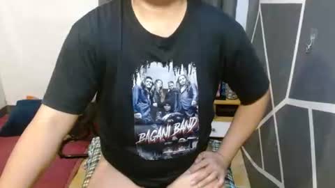 Snapshot of ur_chubbyhot33xx chatting on 11/26/25, 12:33 ivana online show from 11/26/25, 12:33