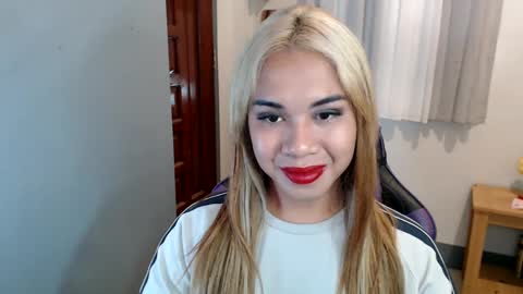 Vee online show from 02/01/25, 06:00