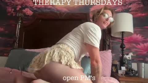 Snapshot of ur_daylee_dose chatting on 04/02/26, 10:51 Ur Daylee dose online show from 04/02/26, 10:51