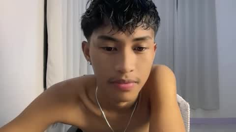 ur_fuckerbttm online show from 10/29/25, 12:51